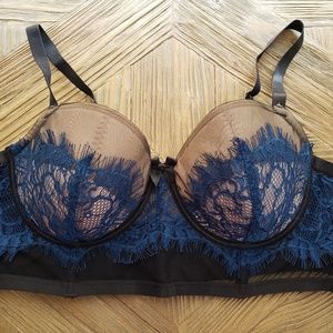 Torrid bra with blue eyelash lace overlay